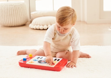 Hape Magic Touch Curiosity Tablet FR/ES/EN