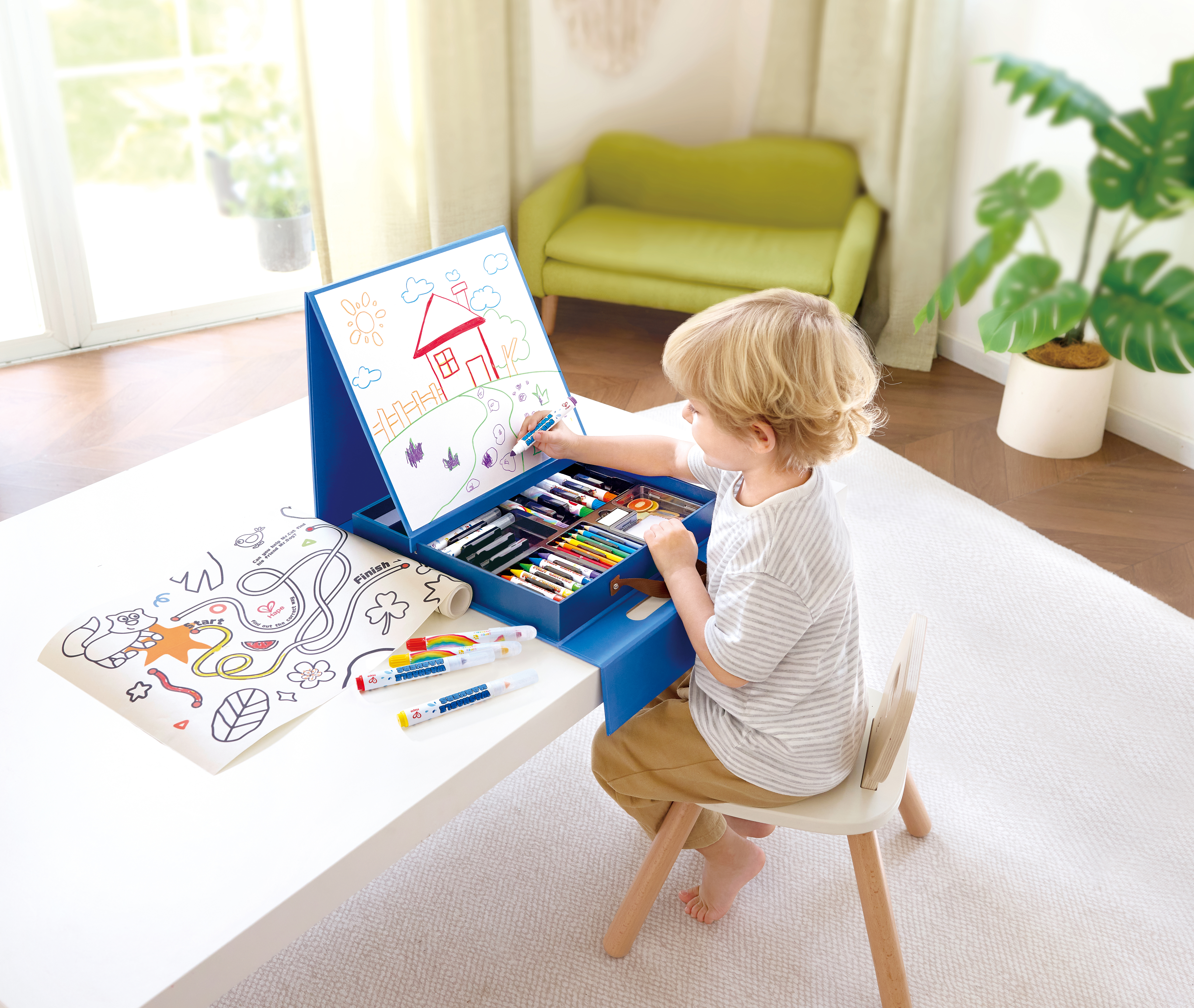 Portable Art & Learn Set
